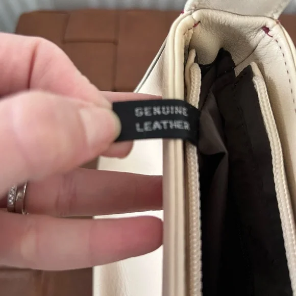 Ann Taylor Vintage Genuine Leather Handbag Cream w/Contrast Red Stitching - Picture 7 of 9